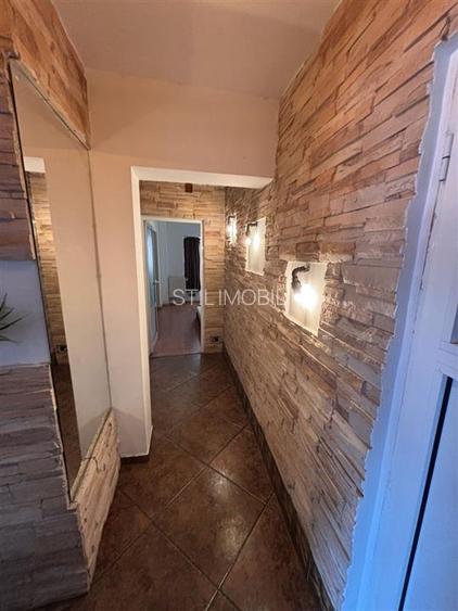 Apartament 3 camere Decomandat, et. 1, bulevard GARA - 149,900 EURO - 6