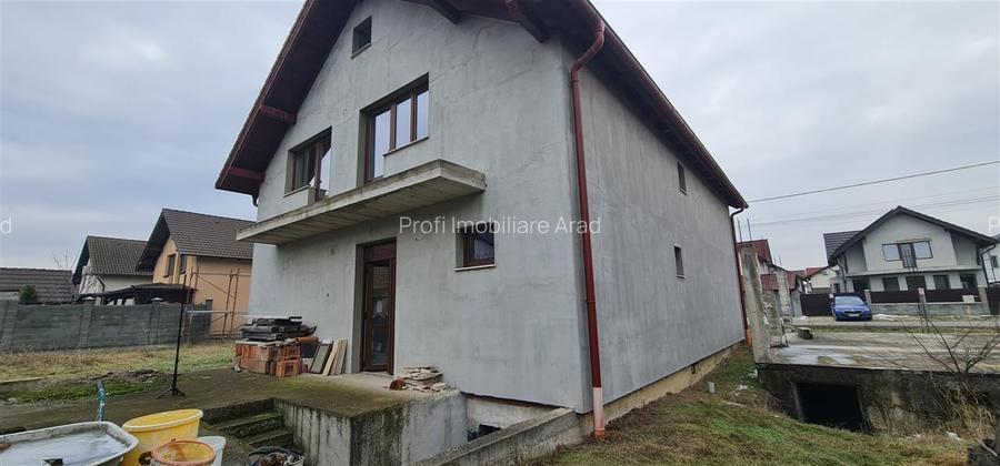 Casa noua Livada, finisata, 5 dormitoare, 225mp, teren 600mp - 35