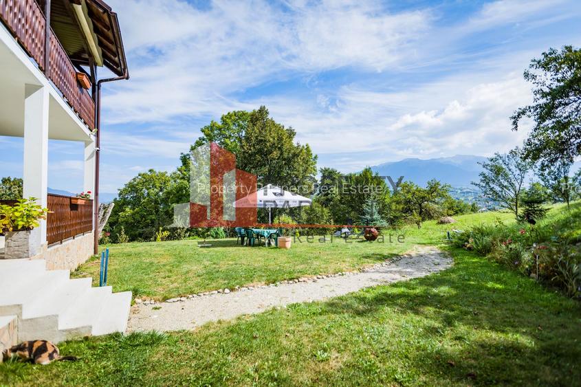 Proprietate premium în Bran – Predeluț - 7 camere - 24