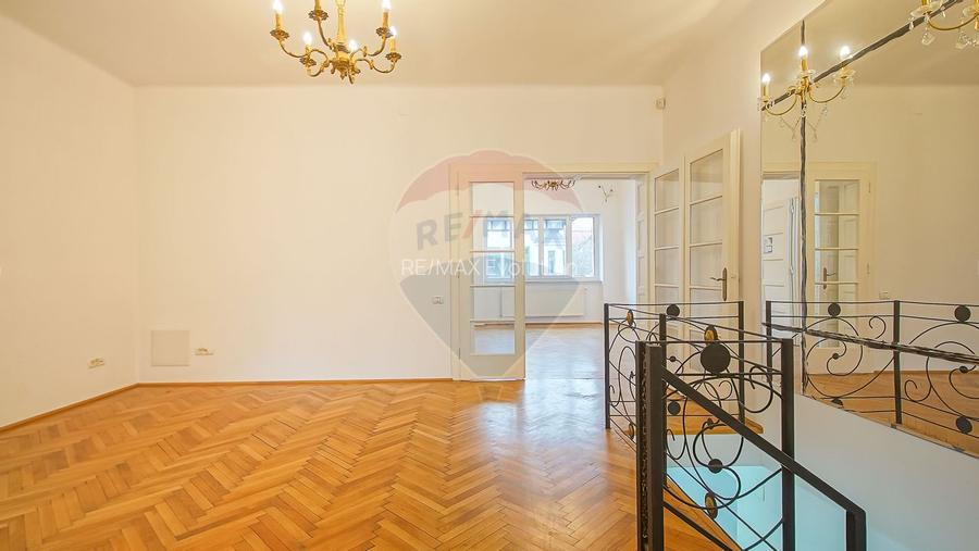 COMISION 0% - Spatiu Comercial de închiriat - Bulevardul 15 Noiembrie - 21