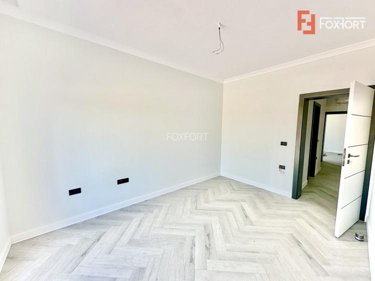 Duplex cu 4 camere - Toate utilitatile + Asfalt - Mosnita Noua - 9