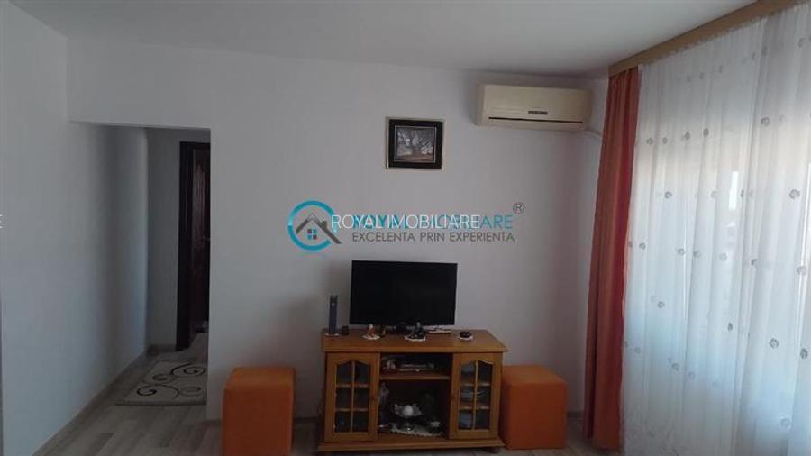 Royal Imobiliare - Vanzare apartament 3 camere zona Eroilor - 2