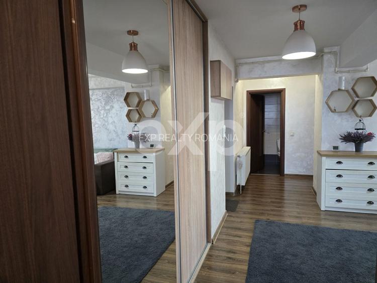 Apartament cu 3 camere de vânzare, cartier FIALD - 14