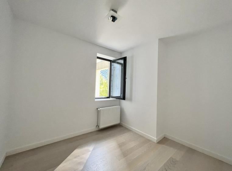 Investitie Office - Cladire de birouri- Piata Romana
