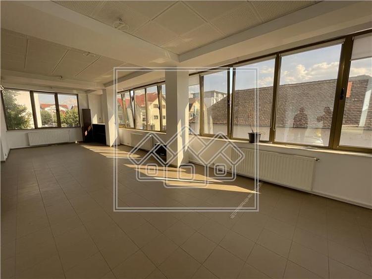 Spatiu birouri 60 mp de inchiriat | Cladire moderna, Etaj 1
