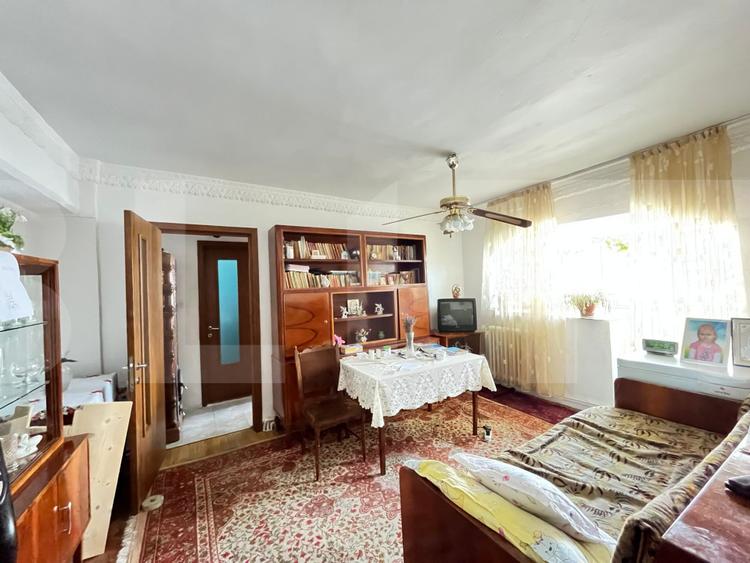 Apartament 3 camere semidecomandat, 58 mp, etaj 4 – zona Gării