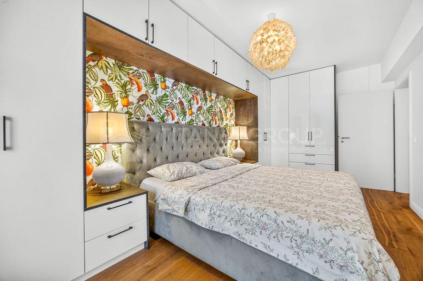 PENTHOUSE SUPERB 4 camere, 100 mp utili, parcare + boxa MAURER Coresi