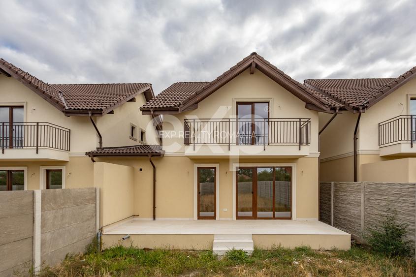 De vânzare duplex nou în Covaci