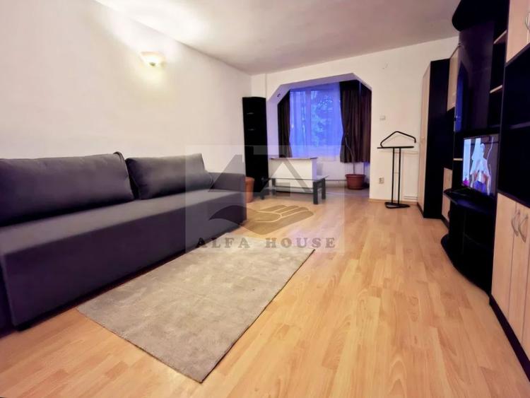 Apartament cu doua camere, zona Centrul Civic - Afi Mall , 45 mp
