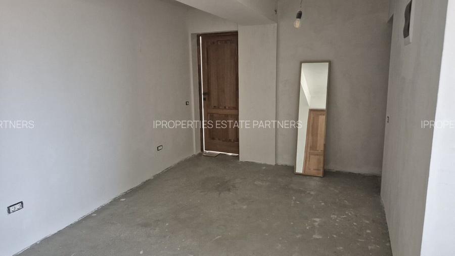 Casa de vanzare Comuna 1 Decembrie - 12