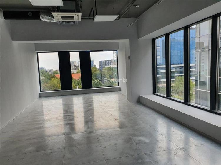 Vanzare spatii de birouri in zona  Mall Promenada - 4