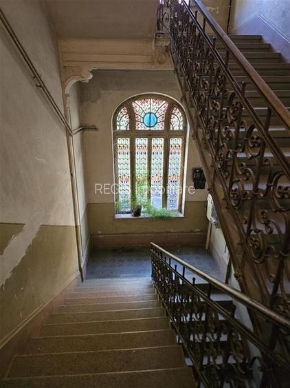 Studio Livada Postei  ULTRACENTRAL Brasov cu parcare, beci si anexa - 16