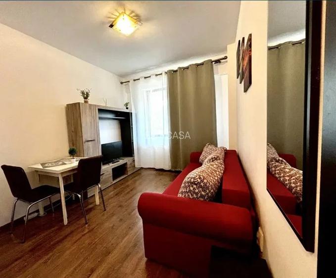 Apartament cu 2 camere, etajul 1, zona Centru-Palas Mall - 3