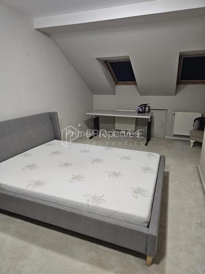 Apartament cu mansardă, 2 camere de închiriat – zona 7 Noiembrie - 7