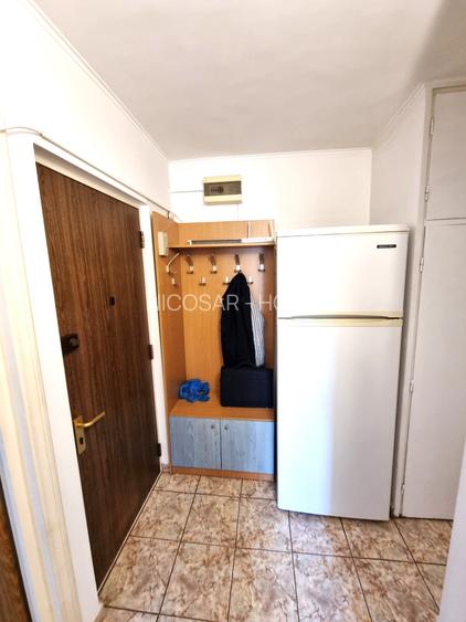 Aviatiei, langa Metrou Aurel Vlaicu str. Feleacu - 15