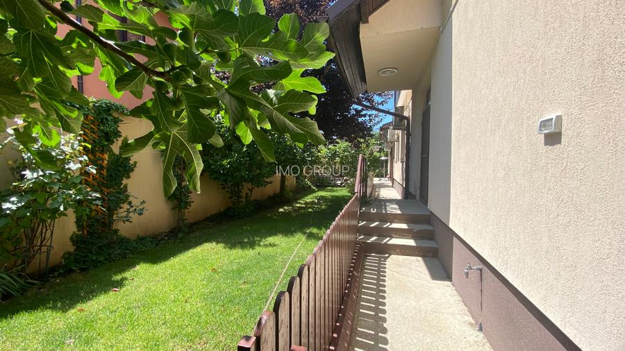 Se vinde URGENT Vila 6 camere Otopeni zona 23 August - 3