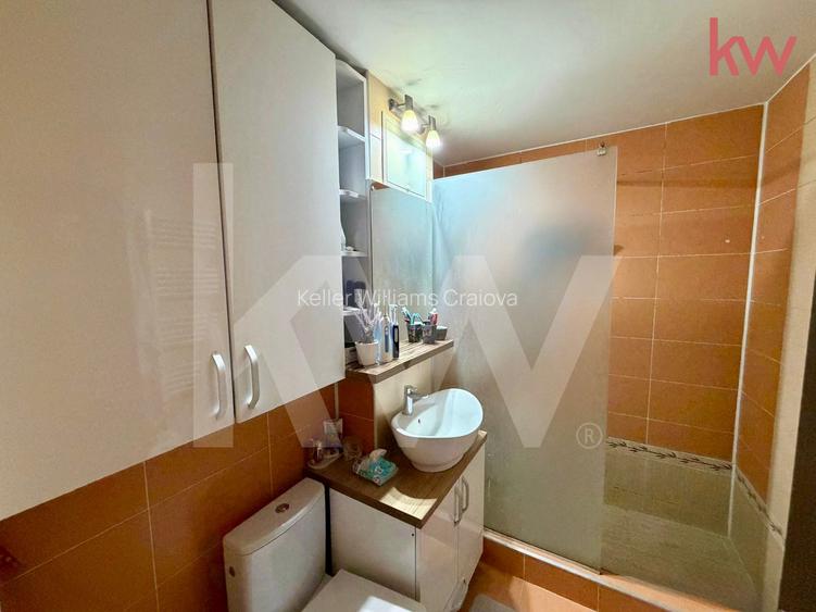 Apartament decomandat 3 camere  | Etaj 2 | Complet mobilat & utilat - 1 MAI - 5