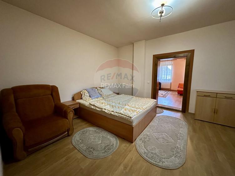 Casă  cu 5 camere de vânzare in Apos - 3