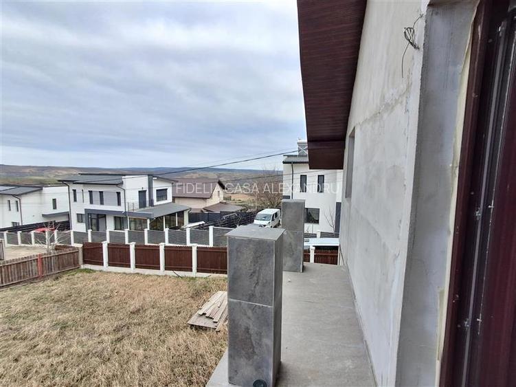 Vila P+M+Pod , 4 camere , 520 mp teren - Breazu . Iasi - 16