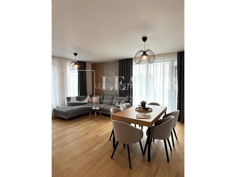 Chitila Parc | Vila Mobilata Complet | Prima Inchiriere | 4 Dormitoare - 8