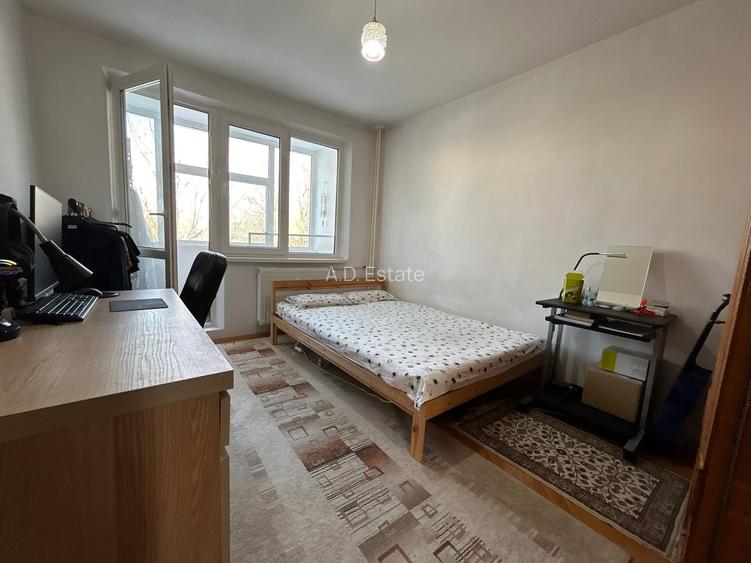 1 Decembrie 1918 3 Camere  Etaj 2 62 Mp 7 Min Metrou Bloc 1975 Reabilitat - 5