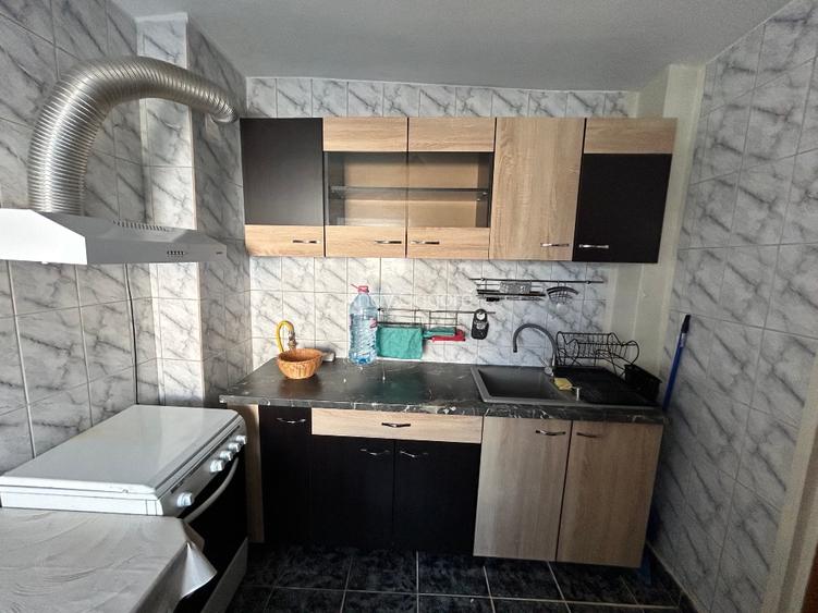 Inchiriez apartament ultracentral Ramada - 14