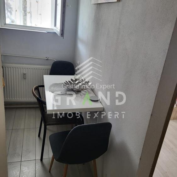 Garsonieră 30 mp | decomandată | modernă | balcon închis | P-ța Cipariu - 15