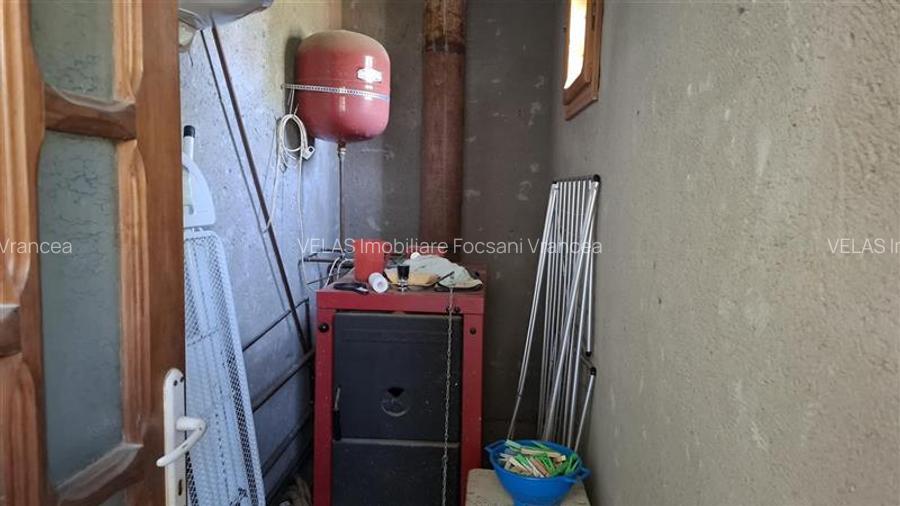 Casa Petresti, parter, s.c. 126 mp, cu teren 1250 mp - 15
