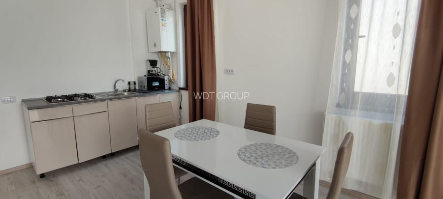 Vânzare Apartament 2 Camere Spațios, Mobilat și Utilat, Aproape de Plajă - 3