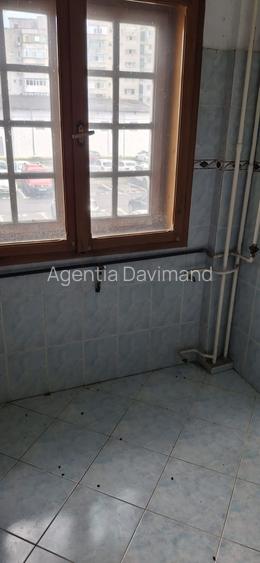 Apartament 3 camere, zona Brailei, decomandat, etajul 1/3, SU=76 mp. - 7