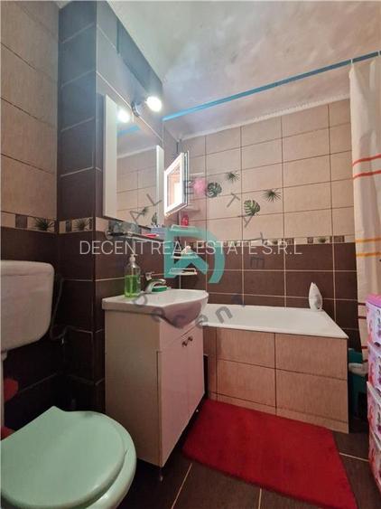 Apartament 4 camere, etaj intermediar, Tractorul, Brasov - 7
