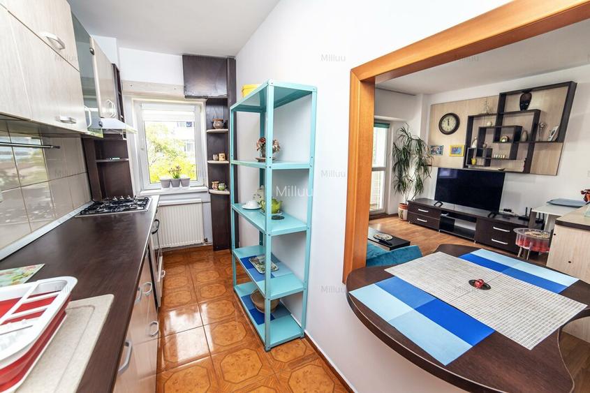 Studio | 7 Min Metrou Aparatorii Patriei - 10