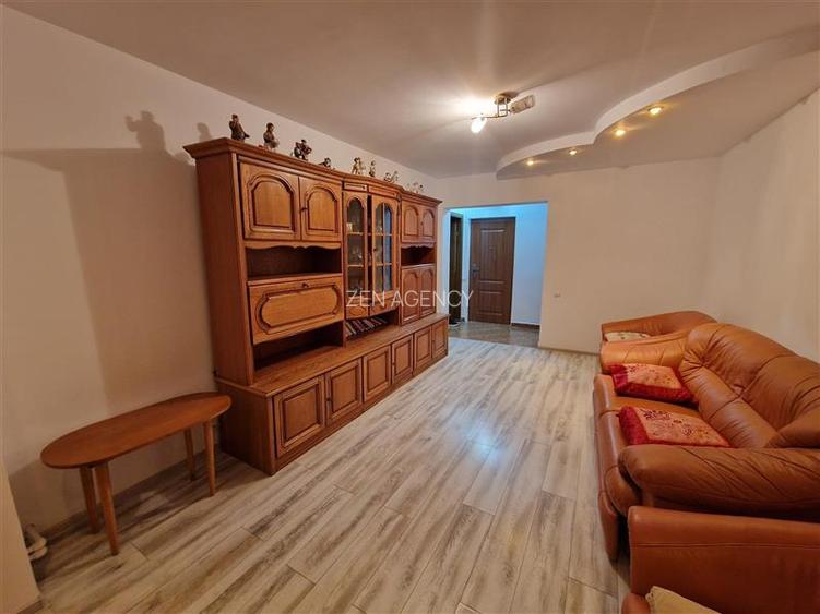 Apartament 2 camere, zona centrala. - 2