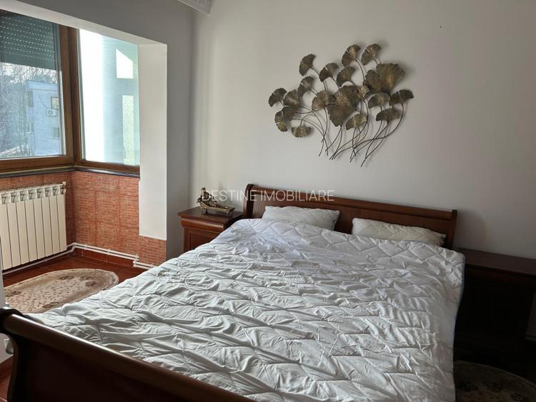 Vand artament 2 camere foarte aproape de plaja –Bulevardul Mamaia, zona 3 Papuci - 2