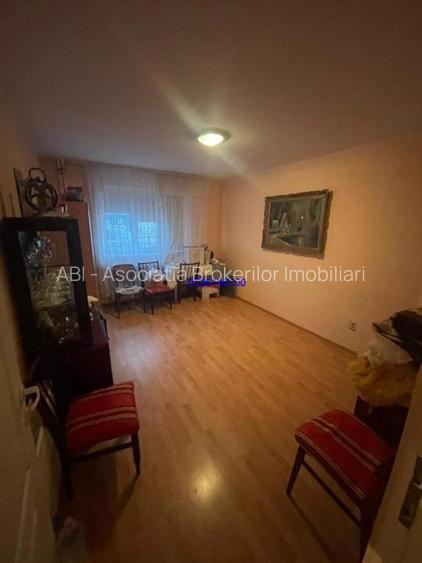 Tomis Nord, ap 3 cam, parter cu balcon - 4