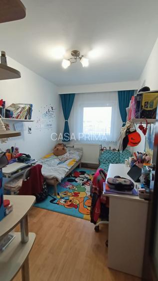 Apartament 3 camere DECOMANDAT, Piata Alexandru cel Bun ! - 14