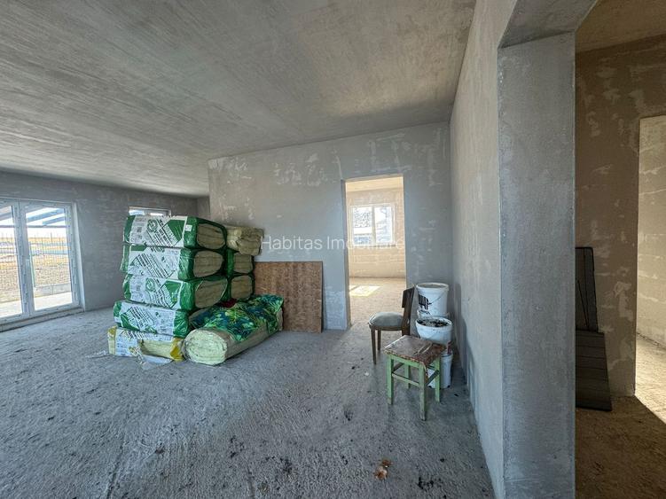 Casa individuală cu CF-semifinisata 120 mp utili, teren 805 mp, Tureni - 16