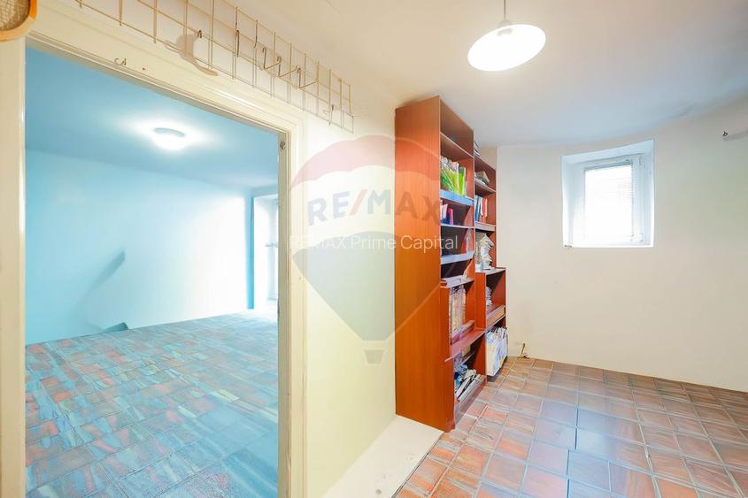 Spațiu comercial de vânzare situat ultracentral, str. George Enescu - 7