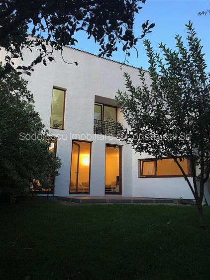 Apartament deosebit cu curte proprie si 2 locuri de parcare - 7