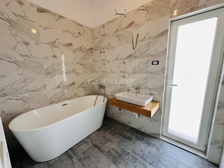 Super Vila în Roșu , 161 mp construiti, 2 garaje acoperite , duplex Apeductului - 14