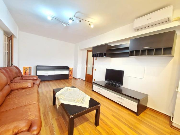 Muncii/Decebal/Posibilitatea de Loc De Parcare/3 Minute Metrou|/ - 2