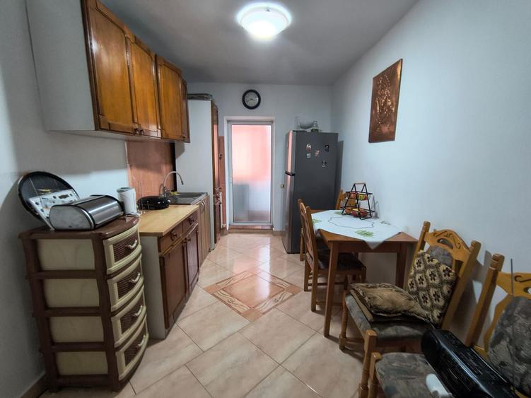 DELFINARIU 3 CAMERE 70 MP PRET 165000 EURO
