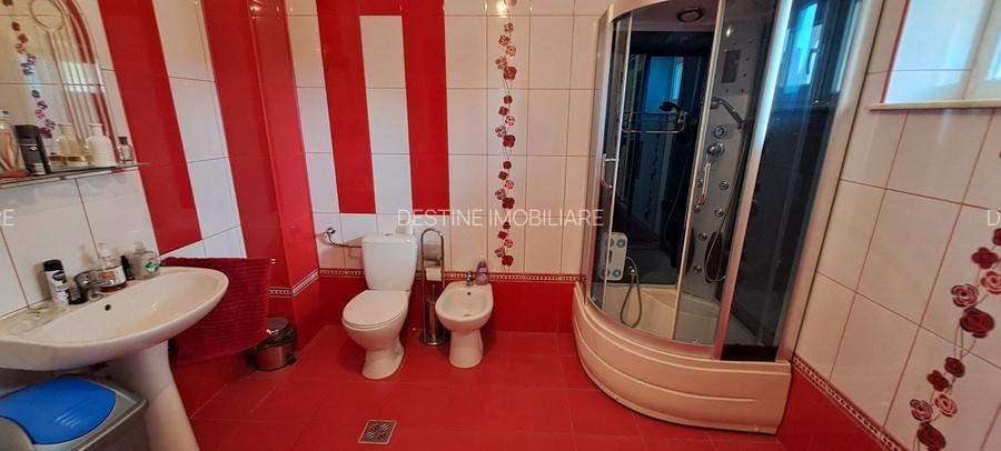 Vilă cu potențial comercial și rezidențial