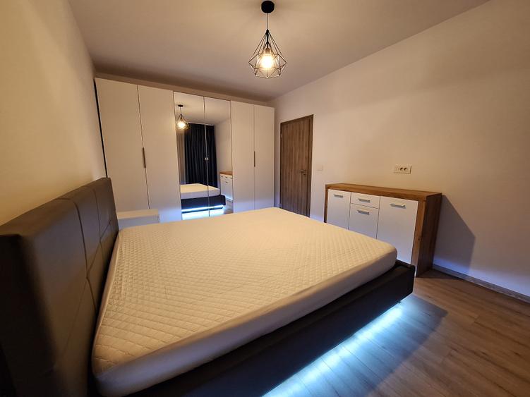 Prin Ag.Sedako- ap.2 cam, bloc IRIS SEDAKO, str.Armoniei