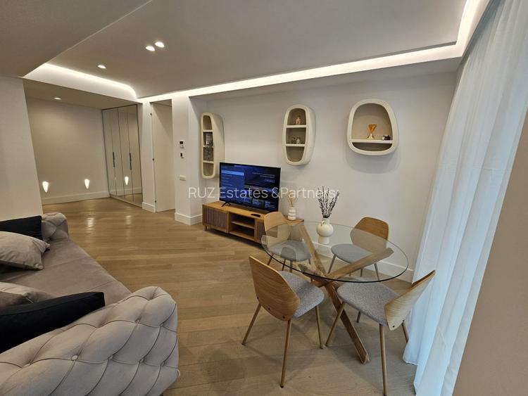 Apartament 3 camere | Închiriere | Terasă 25 mp & Parcare | Cortina 126 - 7