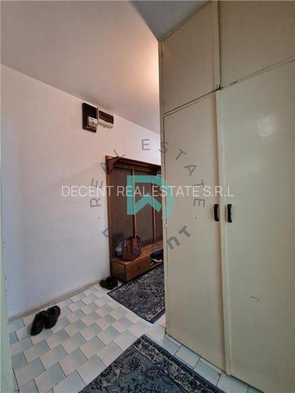 Apartament 3 camere, etaj intermediar,Tractorul, Brasov - 9