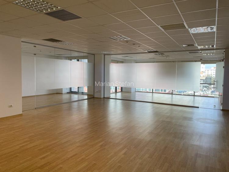 CORAL CENTER PITESTI- Inchiriere spatiu birouri, central, modern, 296 mp, etaj 2 - 5