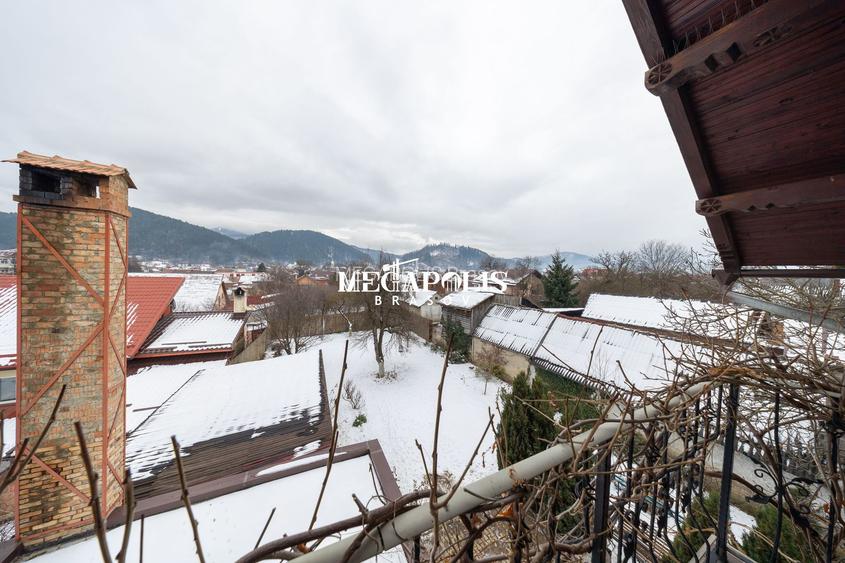 Pensiune de vânzare în Râșnov | 14 camere | 427 mp - 39