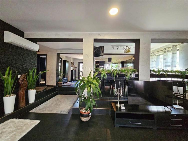 VANZARE VILA INDIVIDUALA | TOATE UTILITATILE| DRUM ASFALTAT | PISCINA - 3