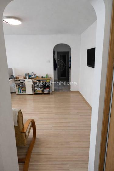 Apartament 2 camere semidecomandat – zona Vest (Podul Înalt), Ploiești - 2